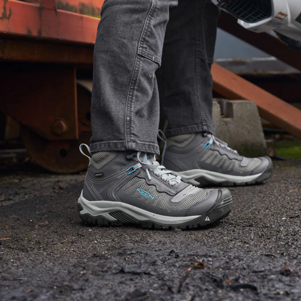 KEEN RENO MID KBF BOTA WOMEN