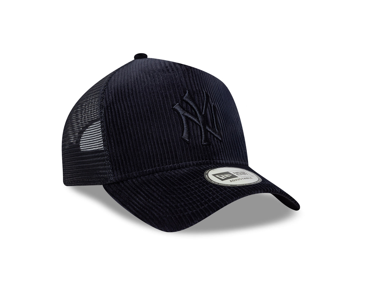 NEW ERA NEW YORK YANKEES TONAL CORD TRUCKER GORRA