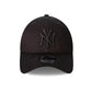 NEW ERA NEW YORK YANKEES 9FORTY BLACK ON BLACK GORRA