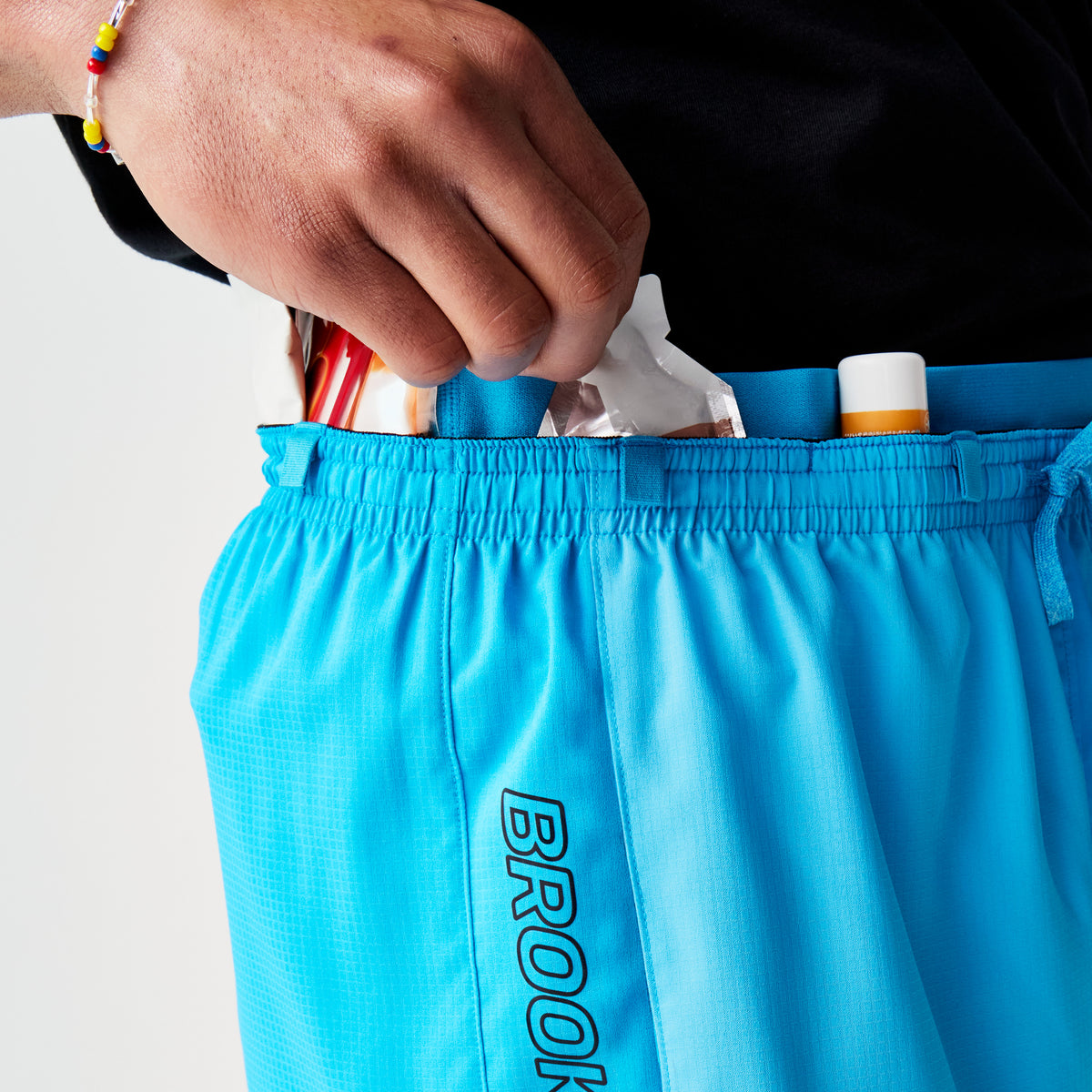 BROOKS CASCADIA PANTALON CORTO MEN