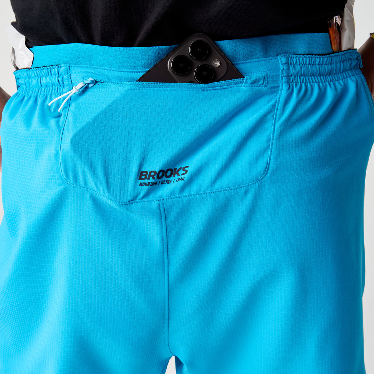 BROOKS CASCADIA PANTALON CORTO WOMEN