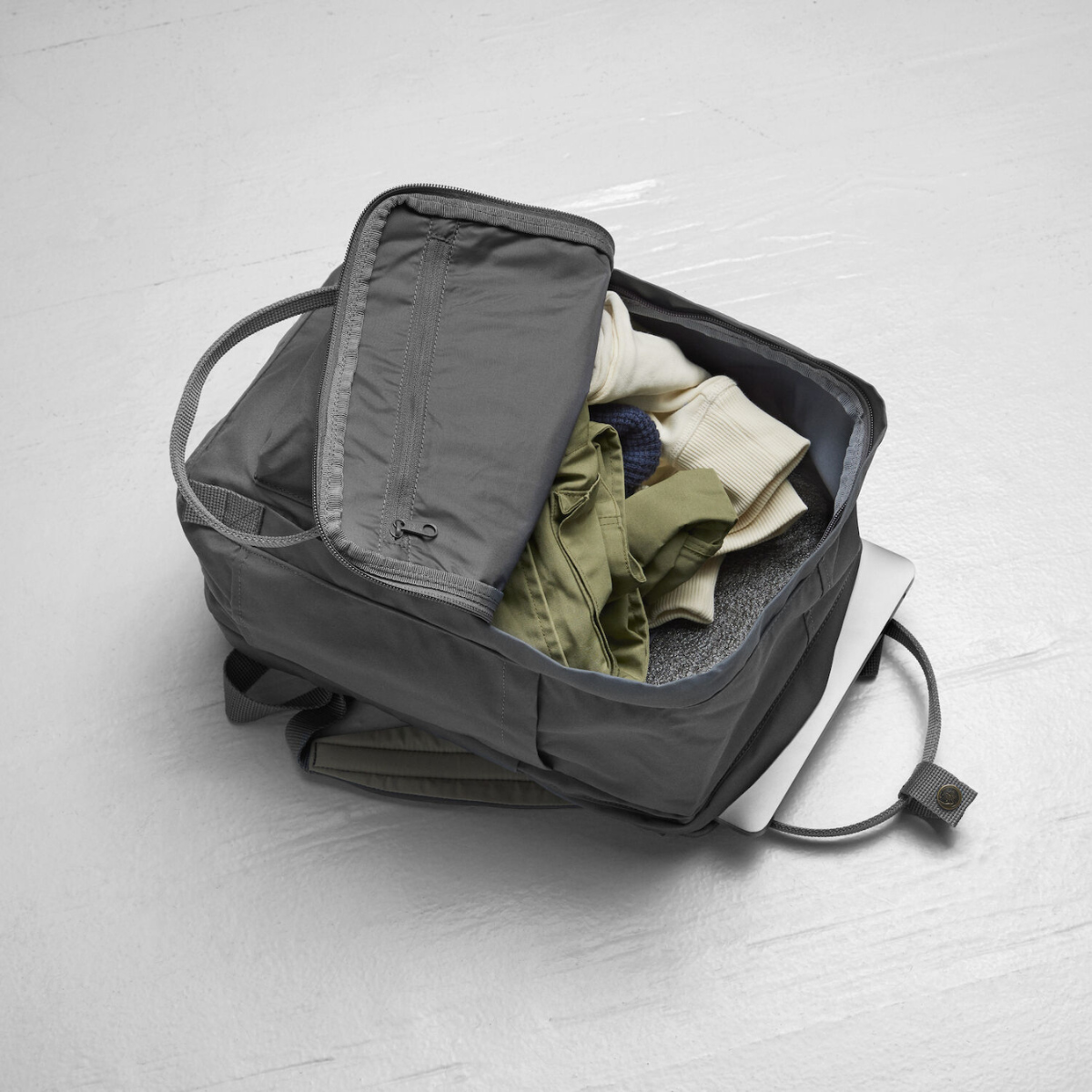 FJÄLLRÄVEN KÅNKEN LAPTOP BACKPACK 13''