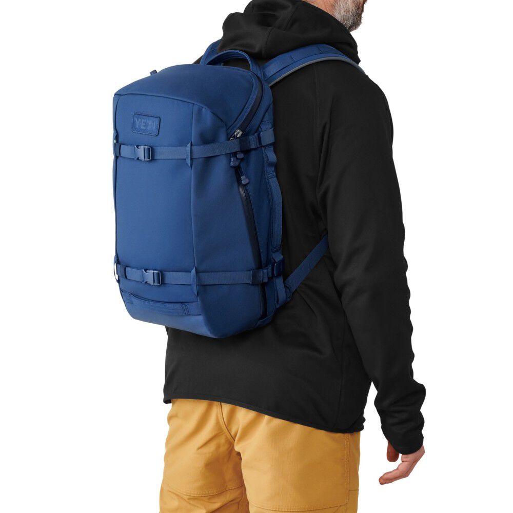 YETI CROSSROADS BACKPACK 22L